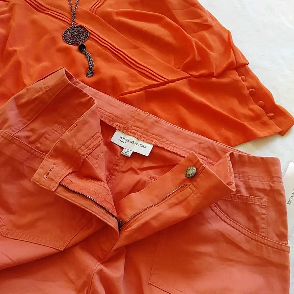 FINAL! NWT Jones NY Aztec Orange Cargo Shorts - Picture 4 of 6